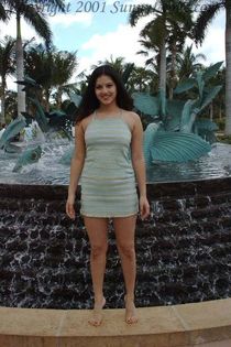girl-in-denim-short-overal